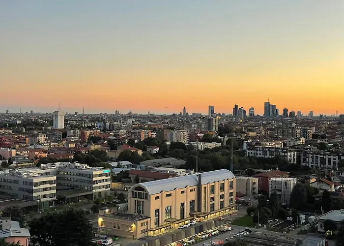 Skyline15-elegant Panoramic Apartment-metro M1- Only 20 Minutes From Cathedral Prázdninový dům